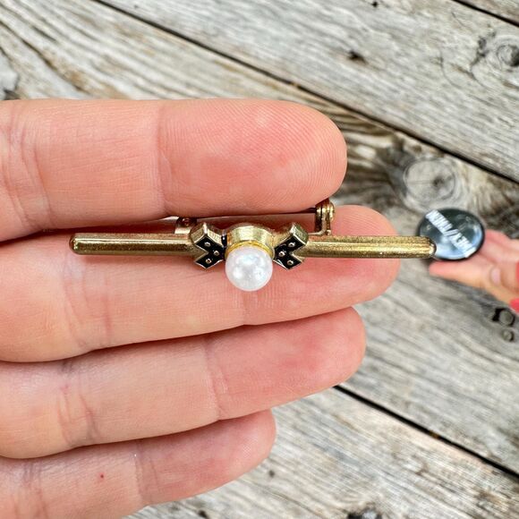 Vintage Jewelry Bar Pin with Faux pearl Bar Long Brooch - Picture 2 of 3
